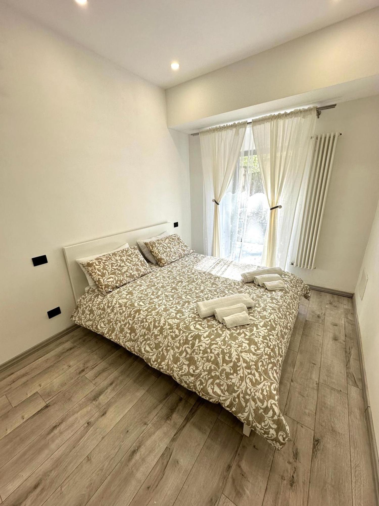 Casa Chiarina - Centro Citta Appartement Turijn Buitenkant foto
